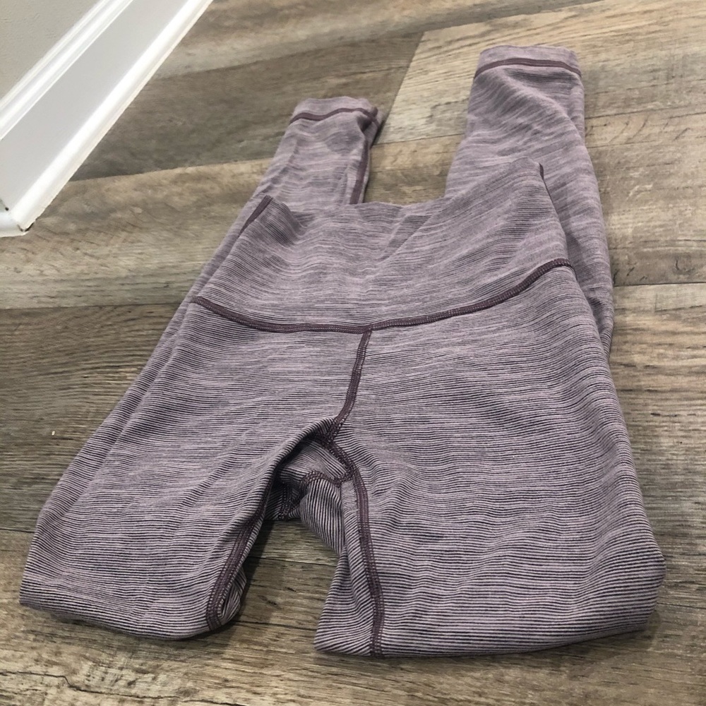 Lululemon leggings!